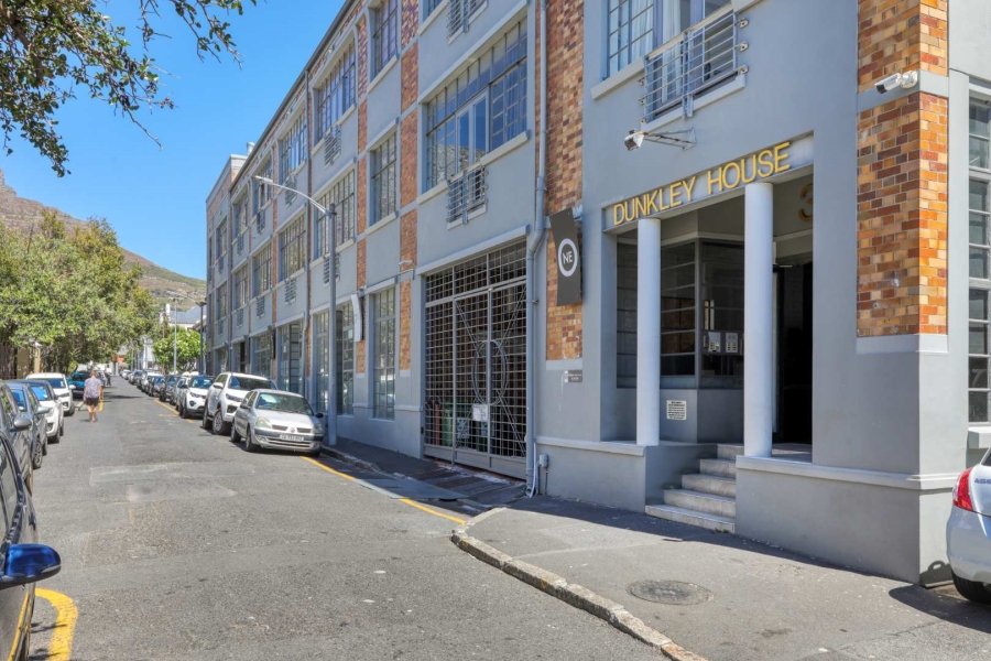 Commercial Property for Sale in Gardens Western Cape